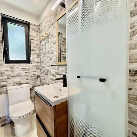 Cosy Au Coeur Du Lavandou - Fr-1-816-42 Apartamento Le Lavandou