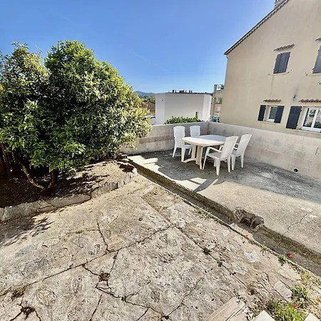 Cosy Au Coeur Du Lavandou - Fr-1-816-42 Apartamento Le Lavandou